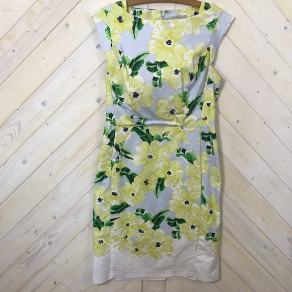 db established 1962 dress. - Picture 2 of 8